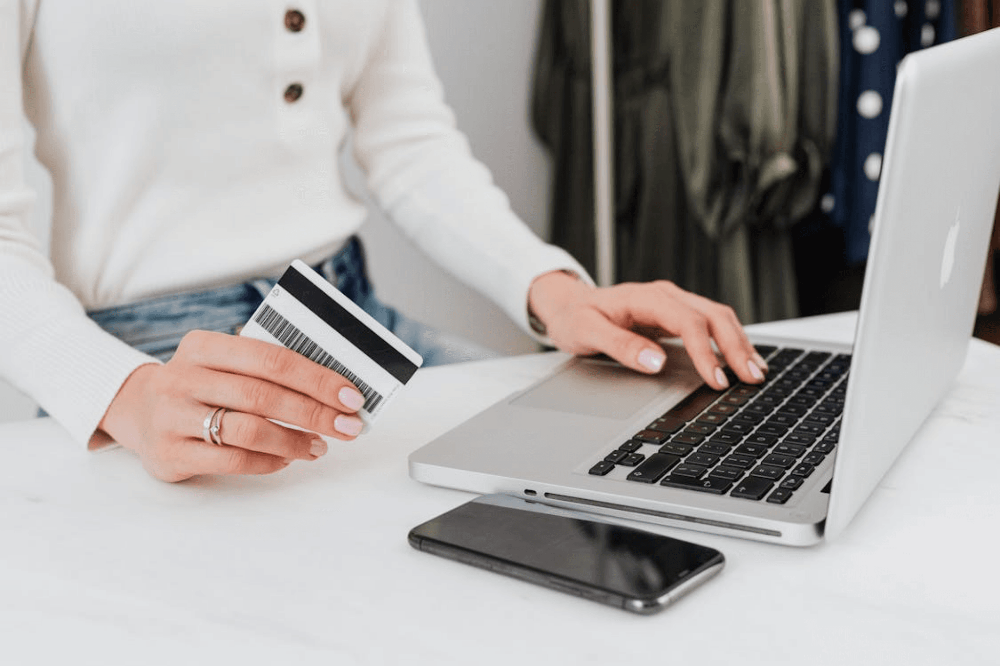 How To Start E-Commerce In 2026